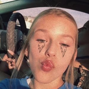 Meet your Posher, Deijah